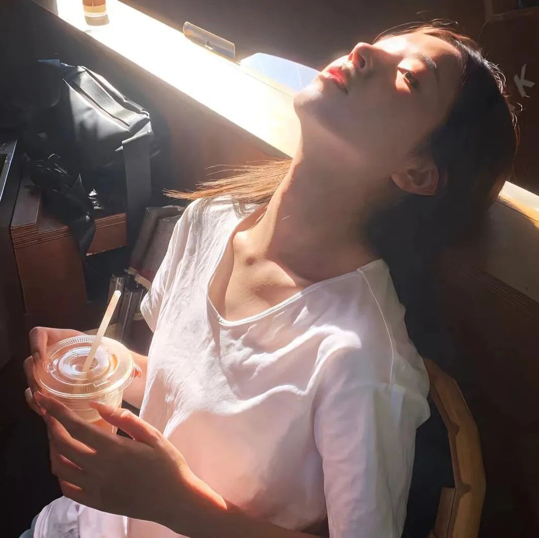 简·曼斯菲尔德的车